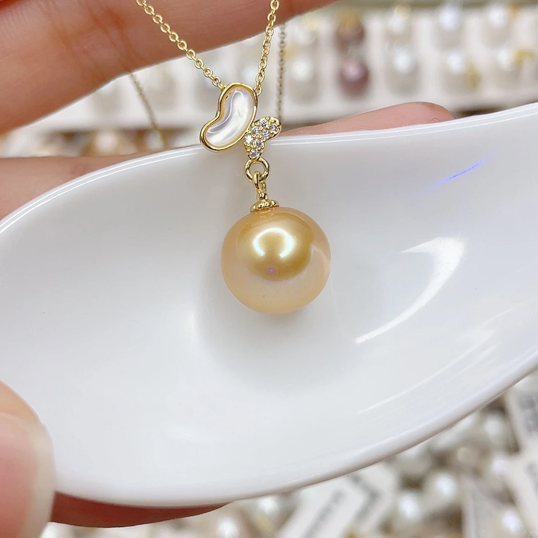 淡水珍珠未镶嵌吊坠(赠链)