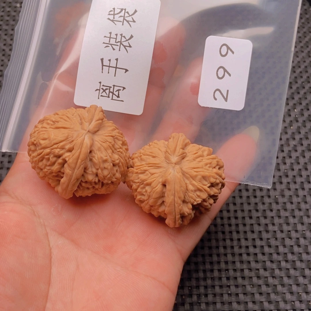 文玩核桃吊坠329900000000