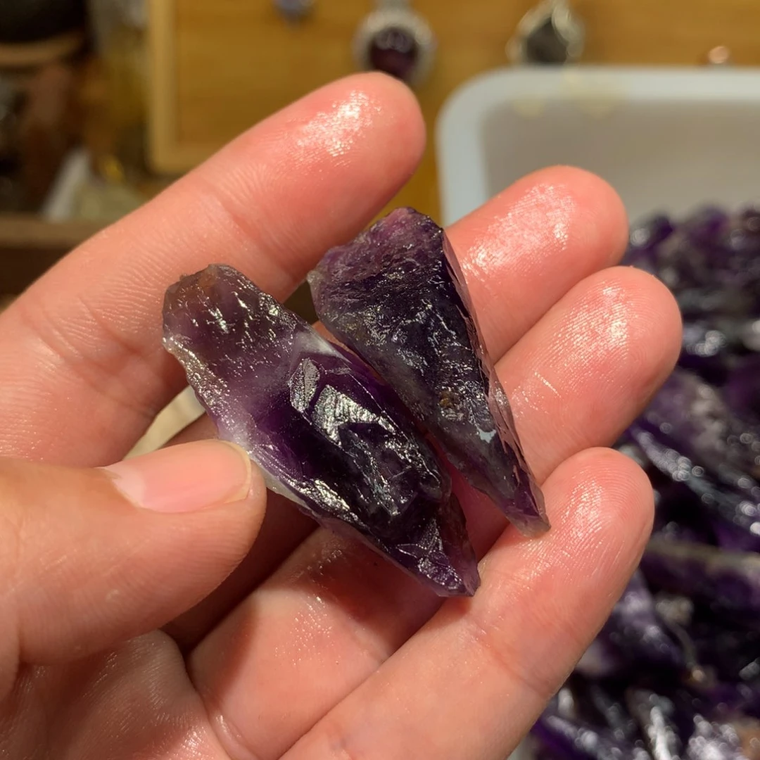 水晶喜马拉雅紫水晶未镶嵌无**者