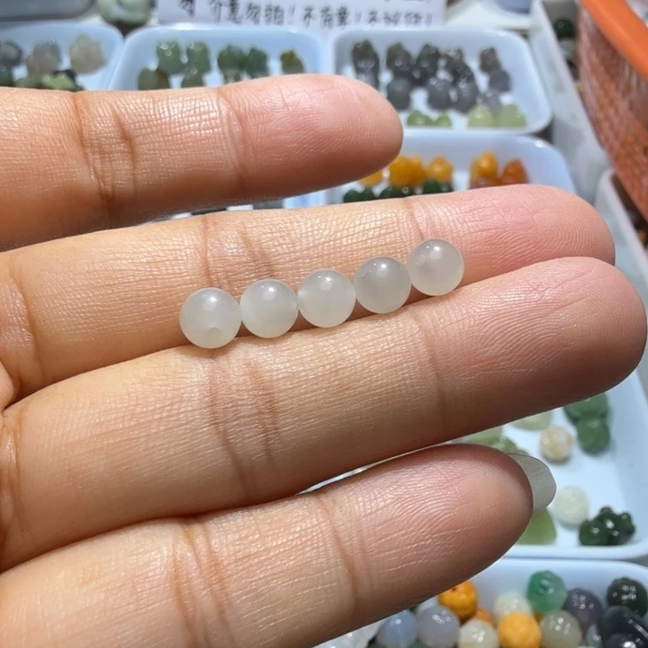 未镶嵌和田玉珠宝半成品卡六