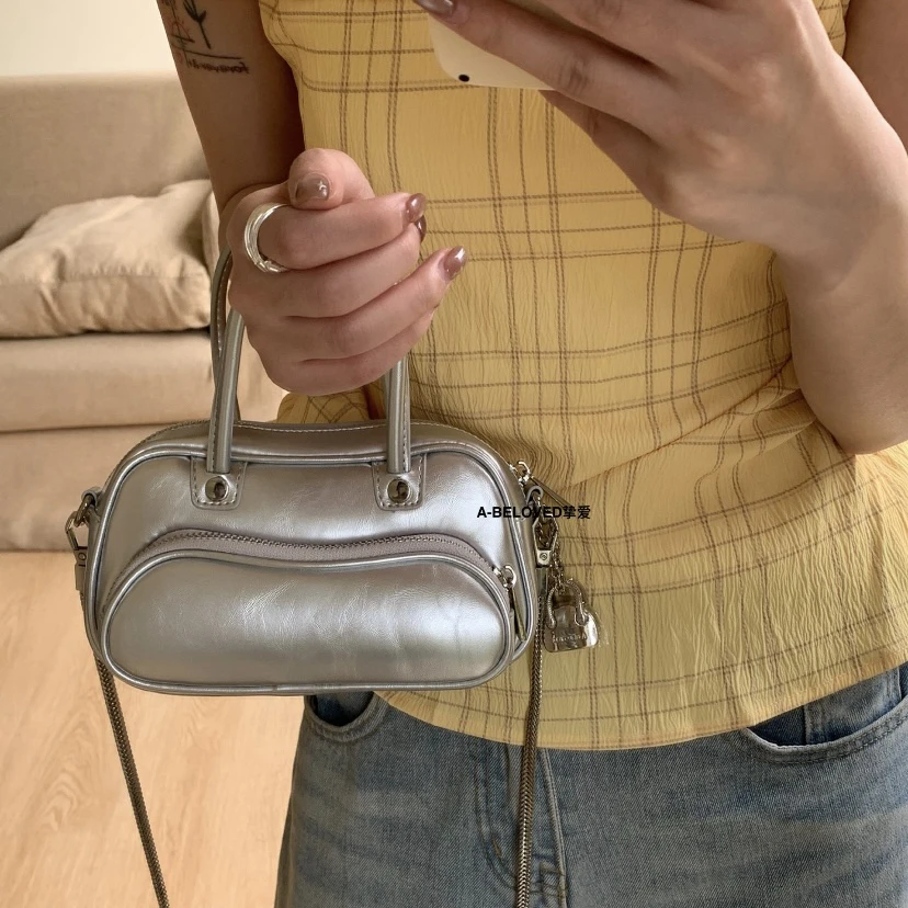 2025春夏新款小青蛙手提包迷你手机包休闲斜挎链条包1138