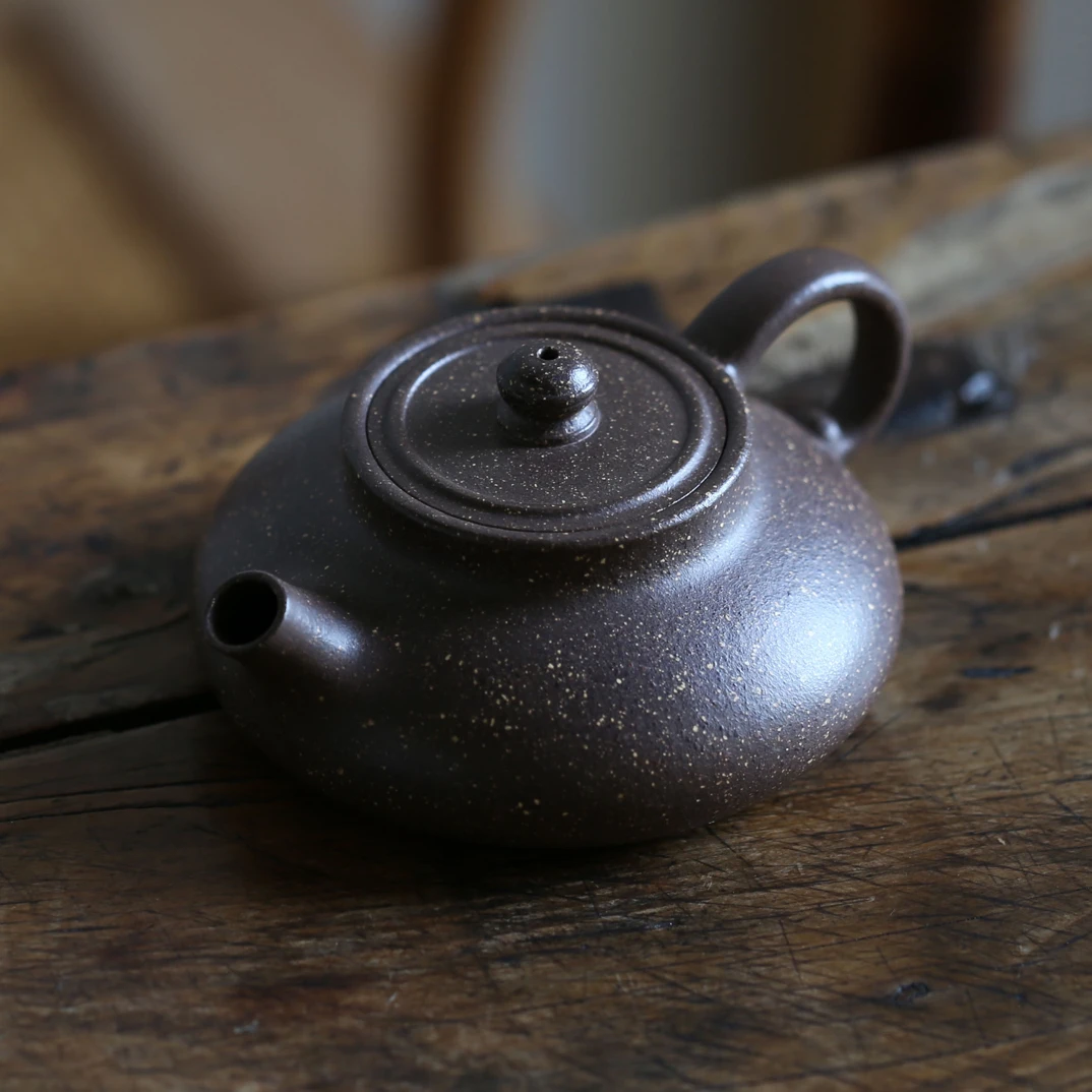 【砂盛元出品】【粗砂魅力】王辉《禅思》宜兴紫砂壶 130cc