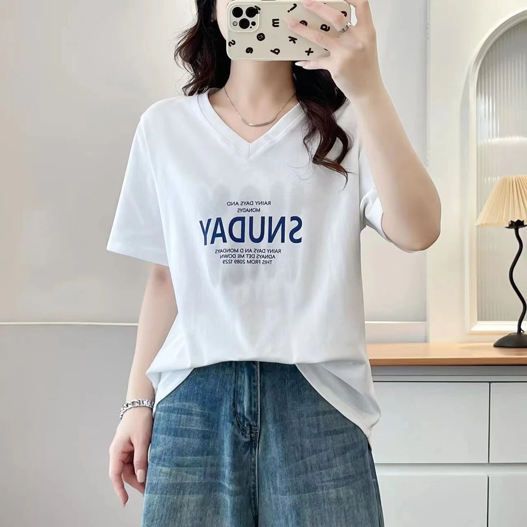 夏季宽松显瘦百搭V领字母T恤