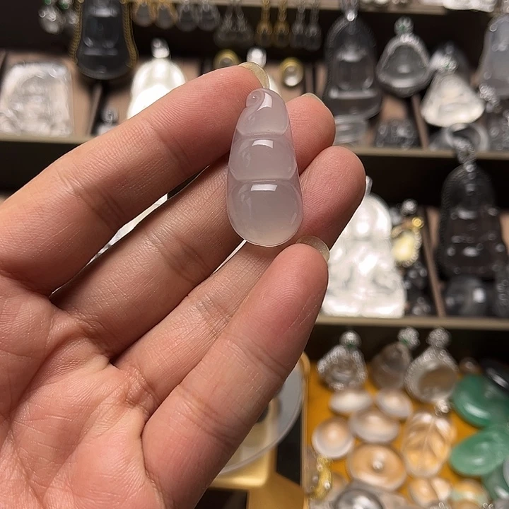未镶嵌豆子石英质玉