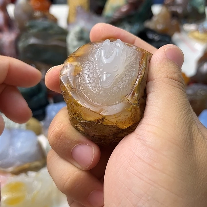 未镶嵌颈饰玛瑙/玉髓