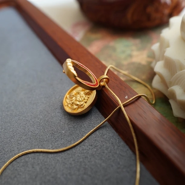 铜合金吊坠 拉萨文创设计手作财宝天黄财可打开细蛇骨项链男女