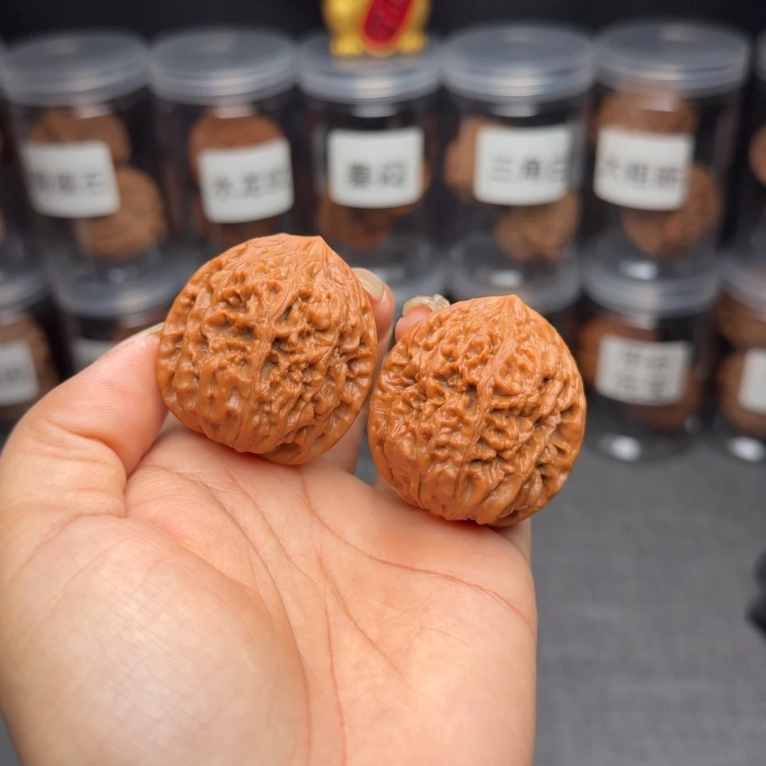 文玩核桃把件凤凰台