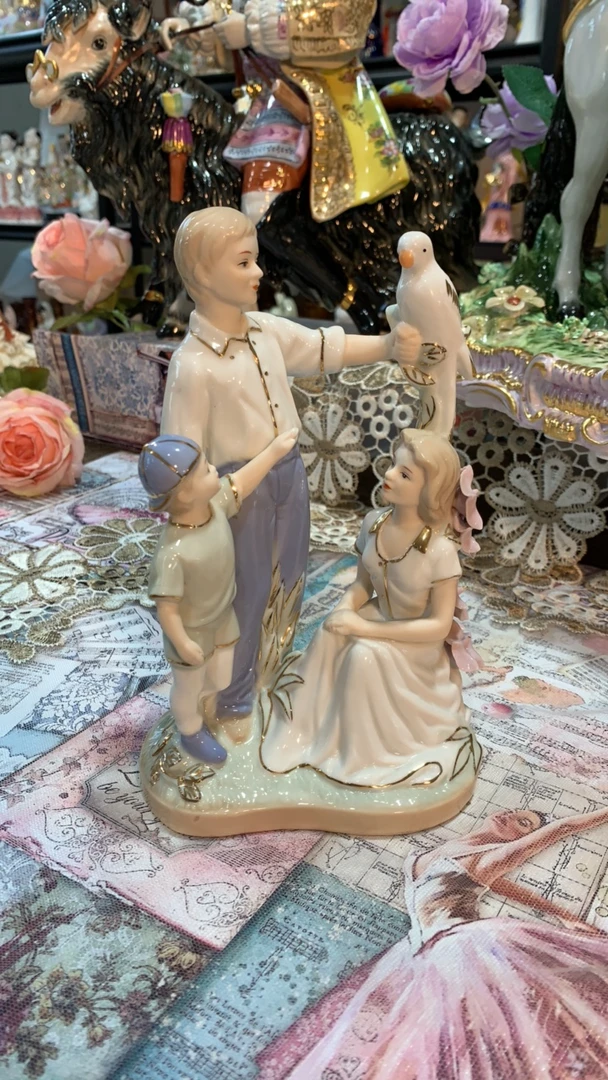 陶瓷工艺品 三口之家 鹦鹉 默认微瑕 老货库存彩绘