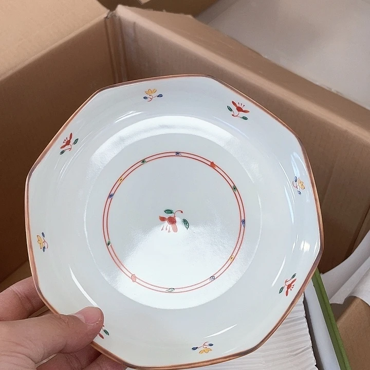 瓷片贝贝贝贝飞呗飞呗