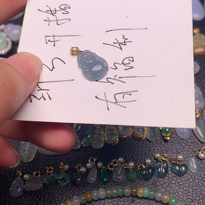 翡翠未镶嵌挂件111