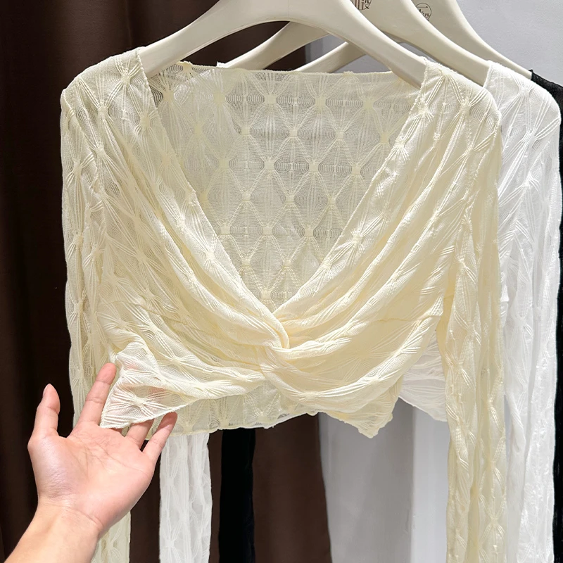 设计感杏色扭结套头网纱罩衫上衣女配吊带裙外搭防晒长袖蕾丝衫薄