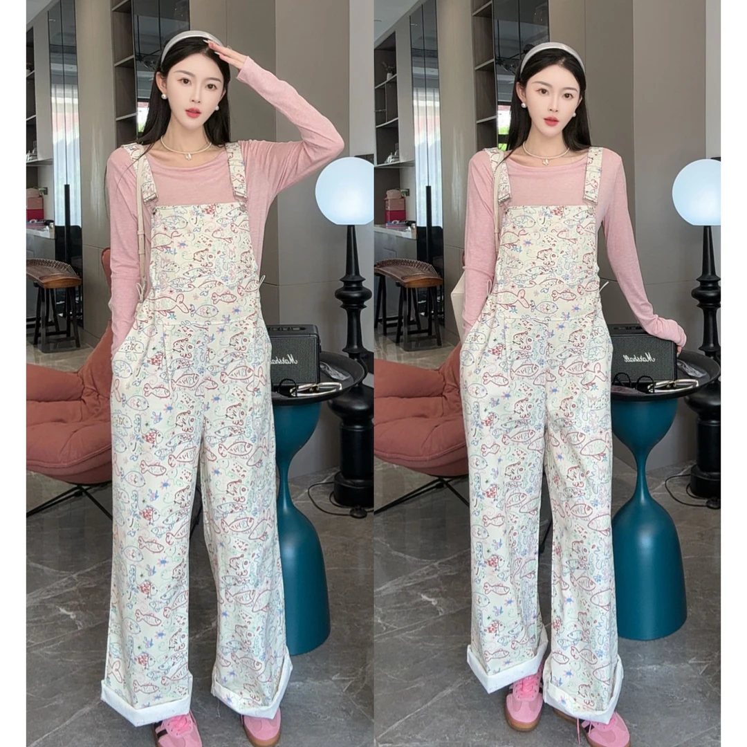 2025年时尚花色孕妇背带裤子女好看涂鸦小鱼背带裤孕妇时尚裤子女