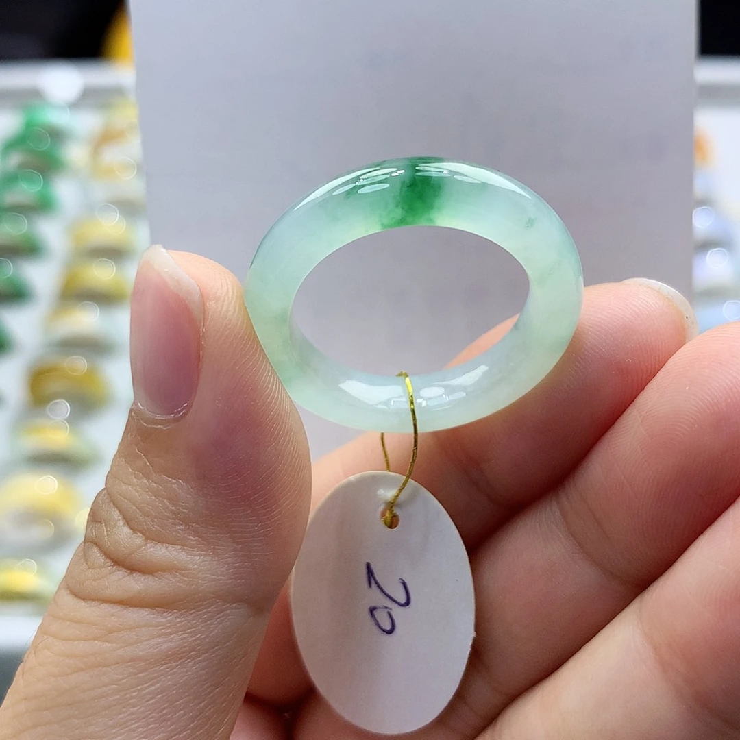 翡翠戒指未镶嵌20圈