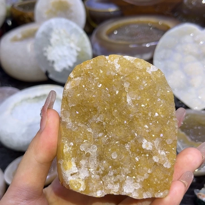 珠宝半成品水晶未镶嵌黄晶簇