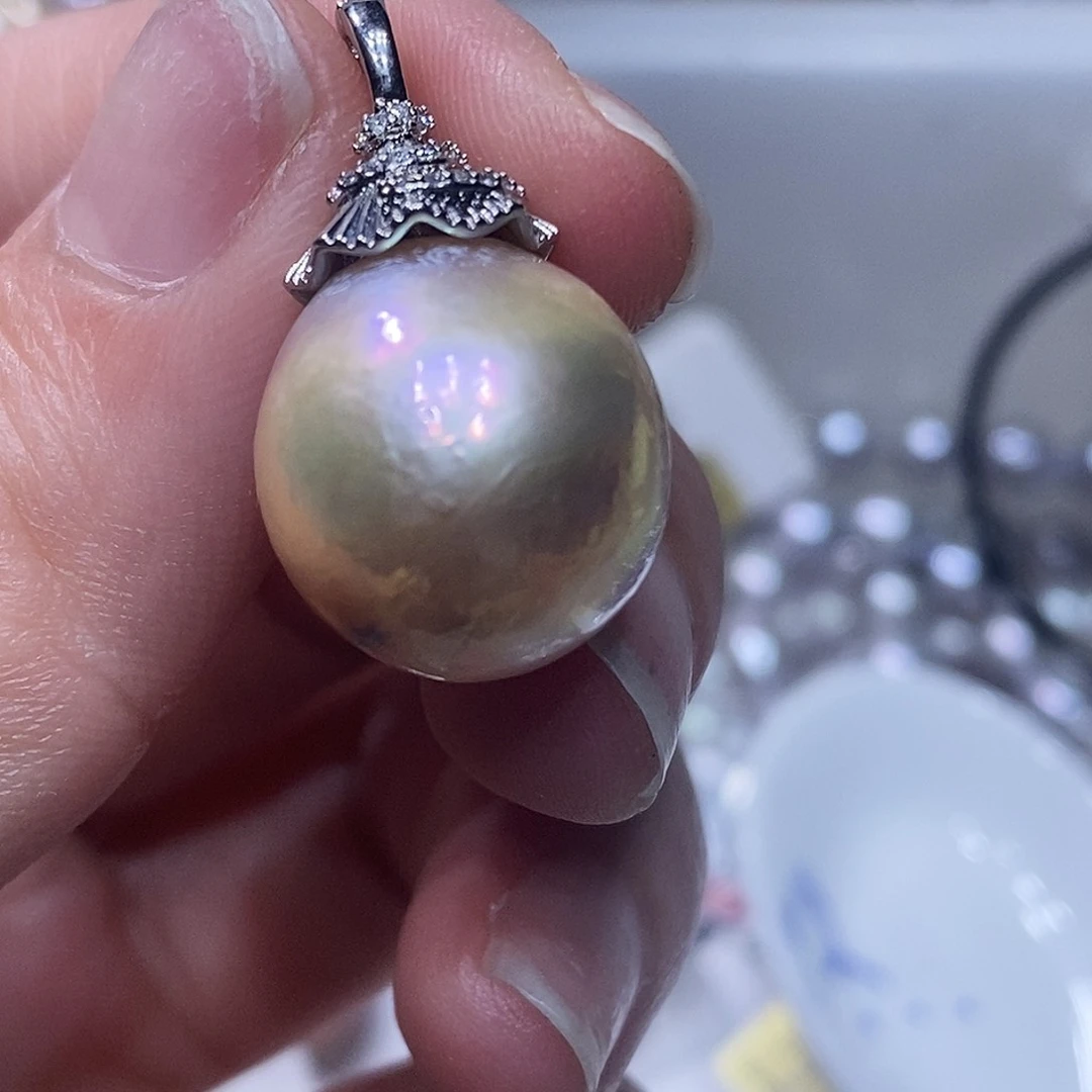 未镶嵌淡水珍珠吊坠