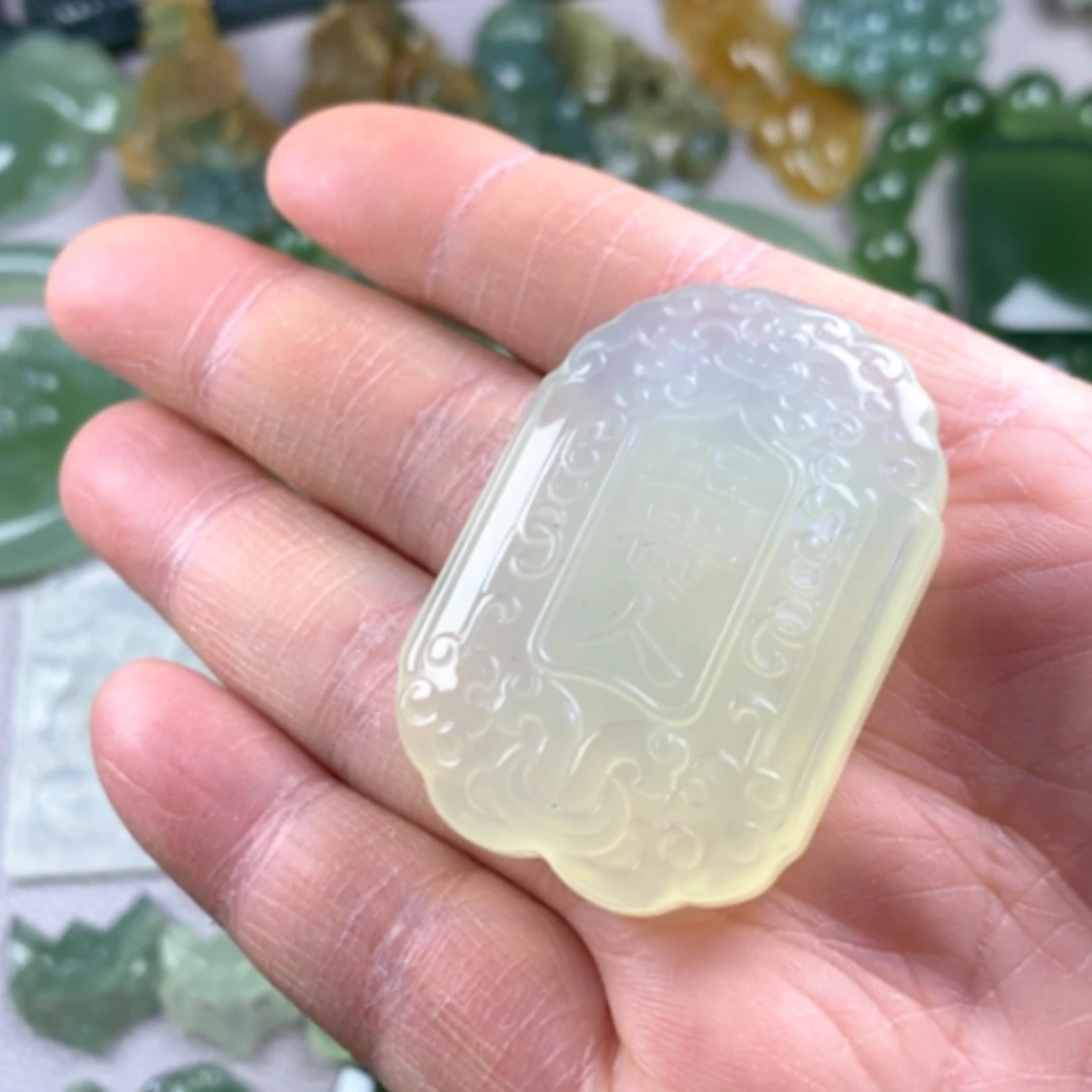 【闪购商品】蛇纹石玉岫玉吊坠未镶嵌