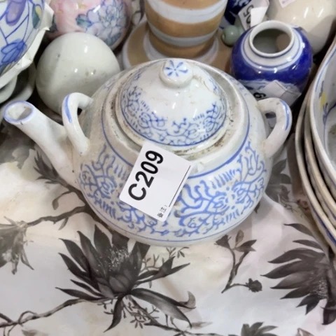 Y**?陶瓷制品瑕疵处理