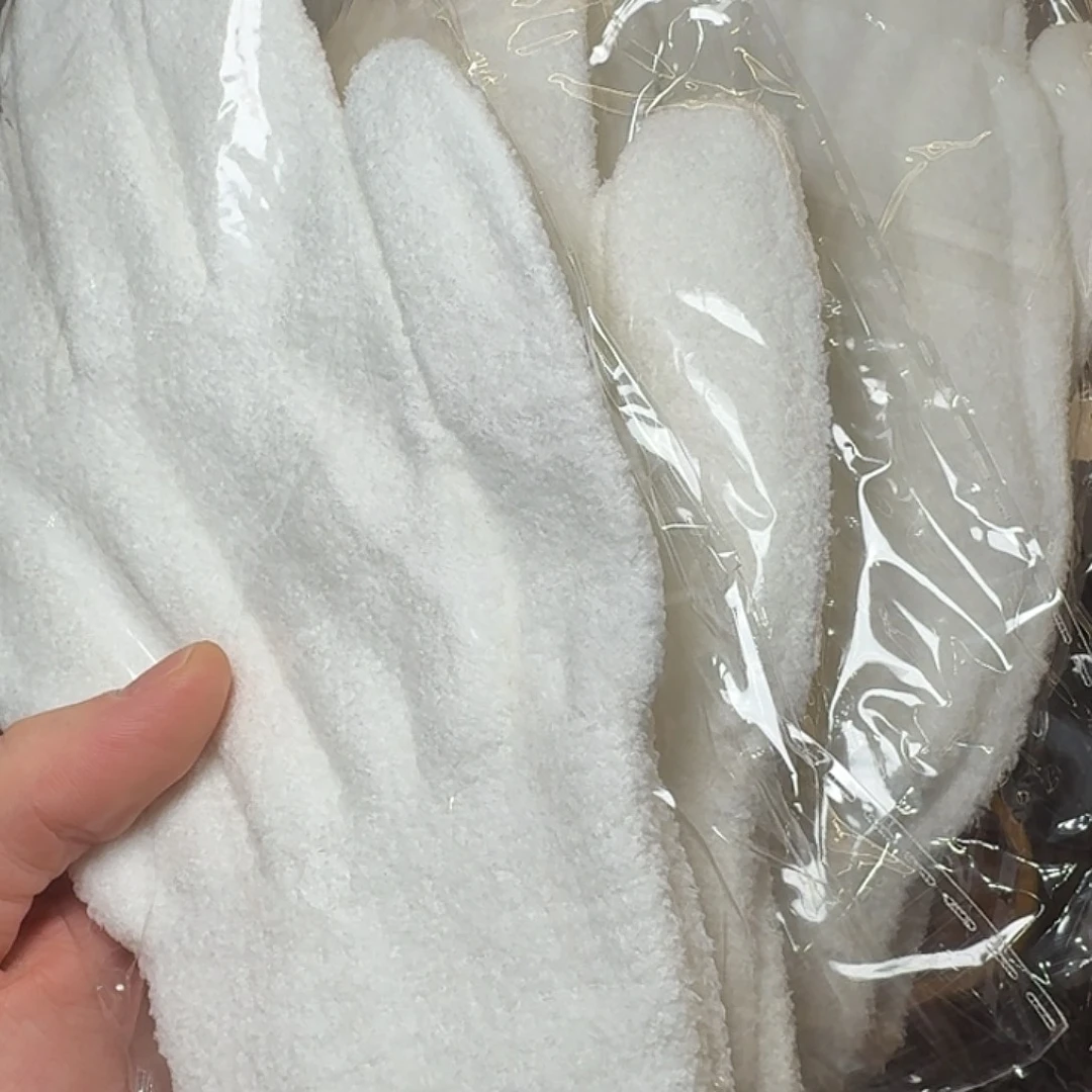 琉璃/树脂/塑料类