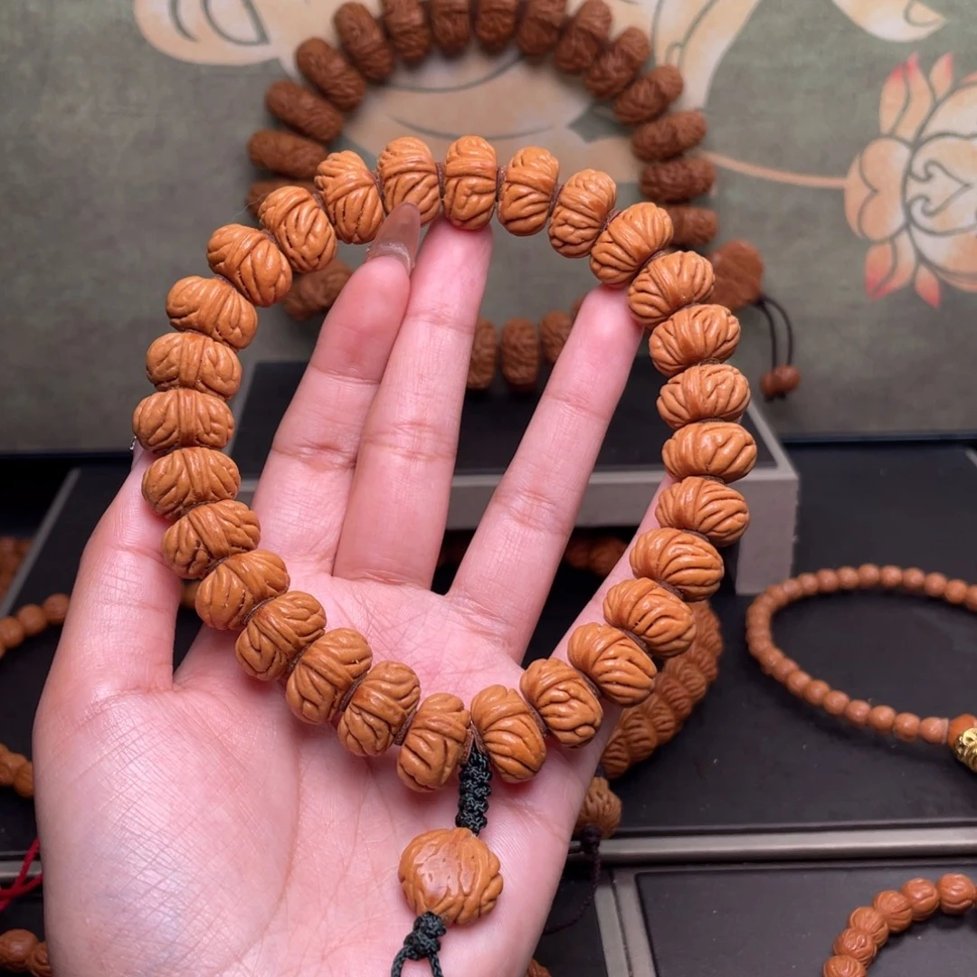 吊坠桃核17祥云纽扣