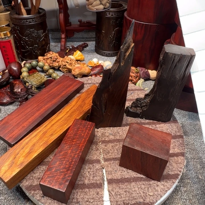 A***士大果紫檀（缅甸花梨）