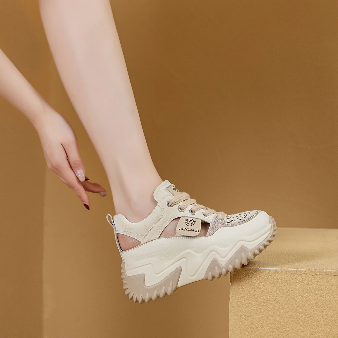 YUTU镂空休闲运动鞋春季新款厚底网红明星同款女鞋女款上档次