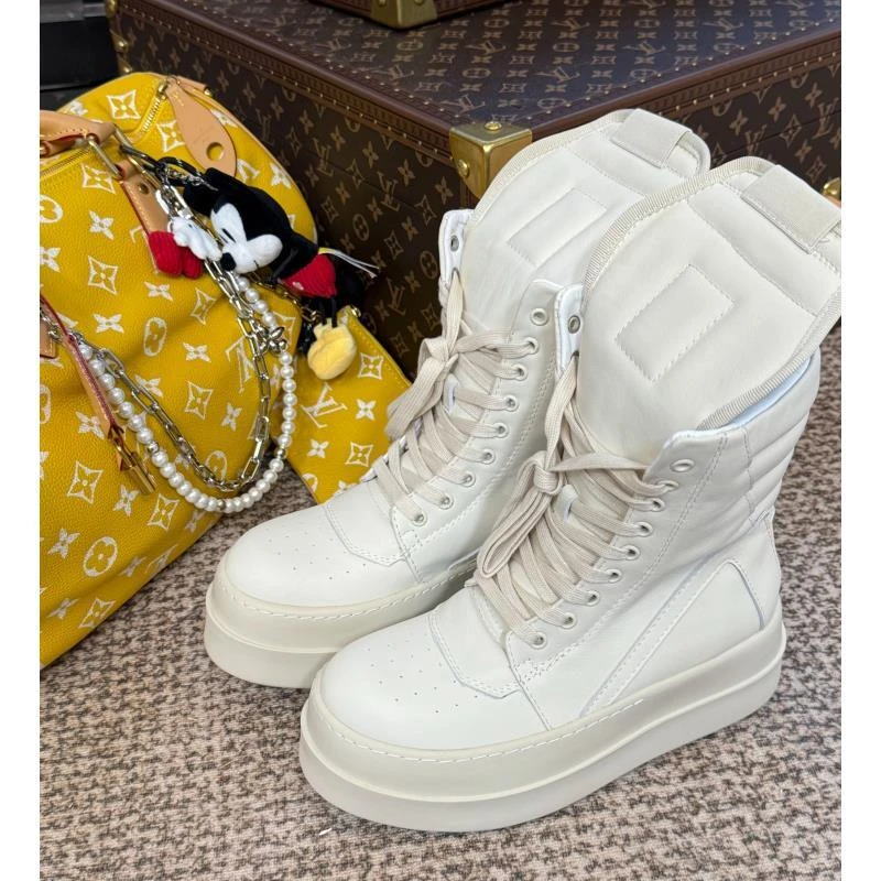 【婉君Q】厚底倒三角高帮板鞋女秋冬款真皮百搭休闲鞋LWJ25C3S2982