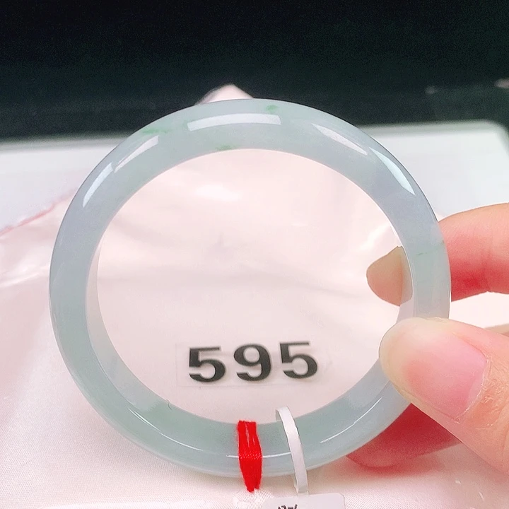 翡翠未镶嵌手镯翡翠手镯