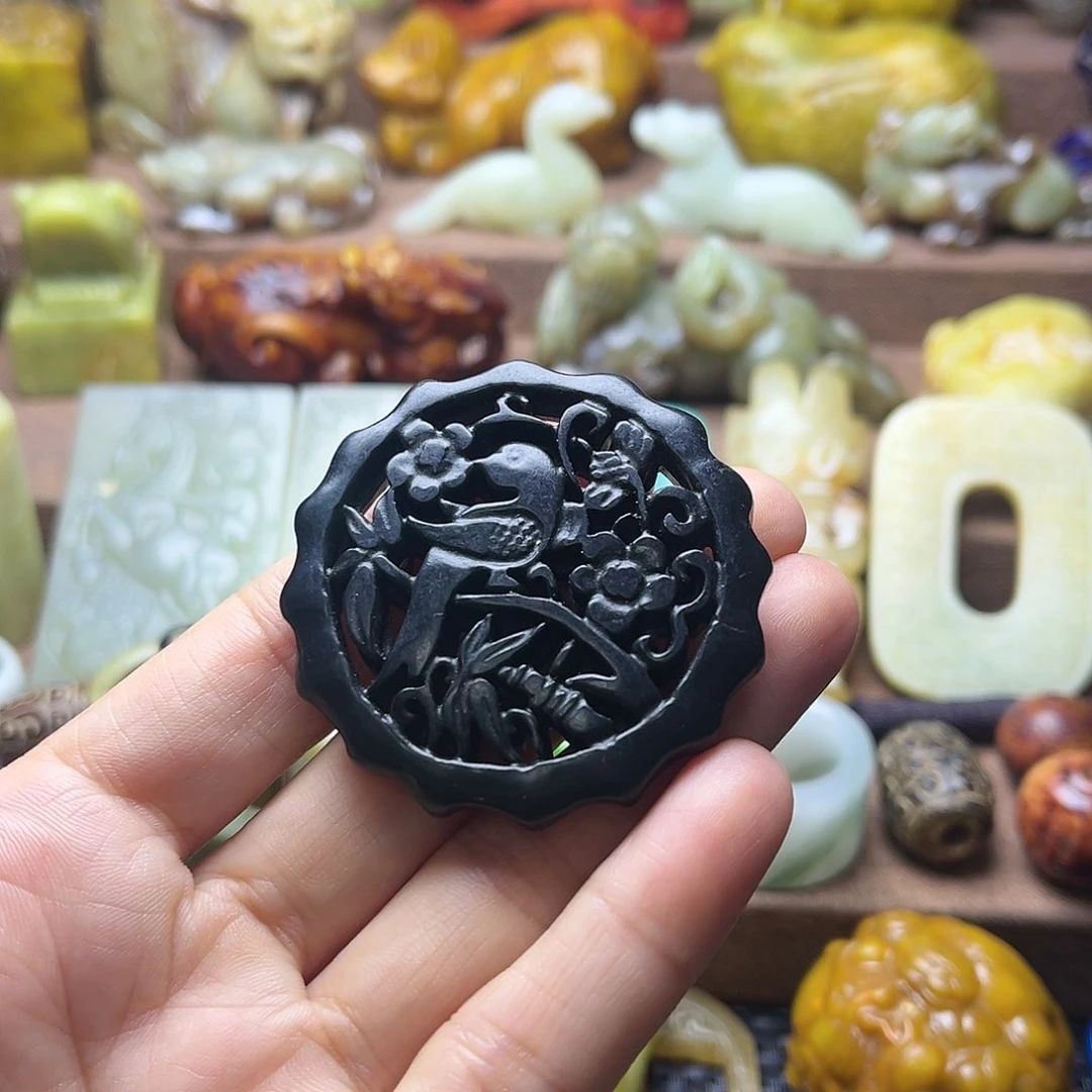 白玉菩提吊坠28。。