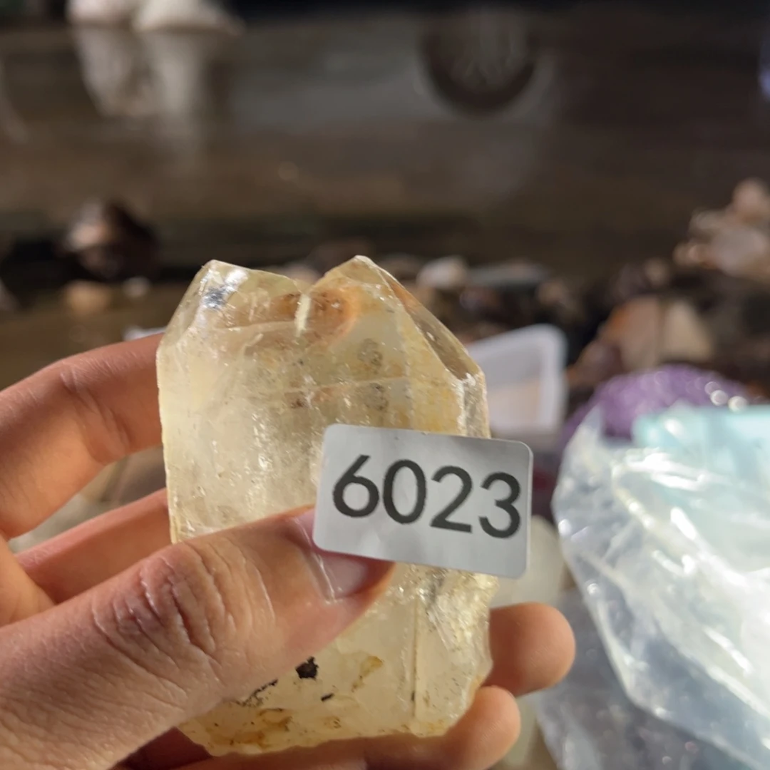 【闪购商品】未镶嵌大型摆件（非配饰）水晶