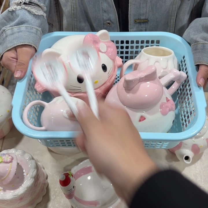 我们都在努力着改变自己和