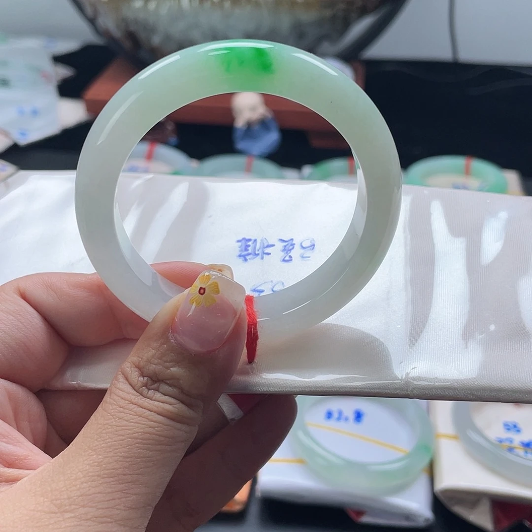 翡翠手镯未镶嵌10号