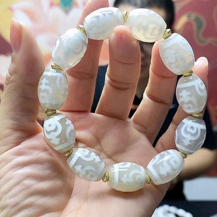 玛瑙/玉髓颈饰合金