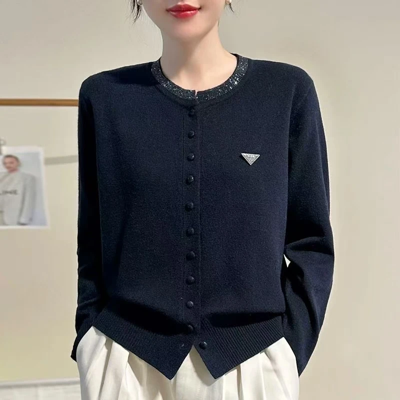 长袖时尚通勤毛针织衫开衫气质百搭秋冬休闲圆领打底衫 福利001