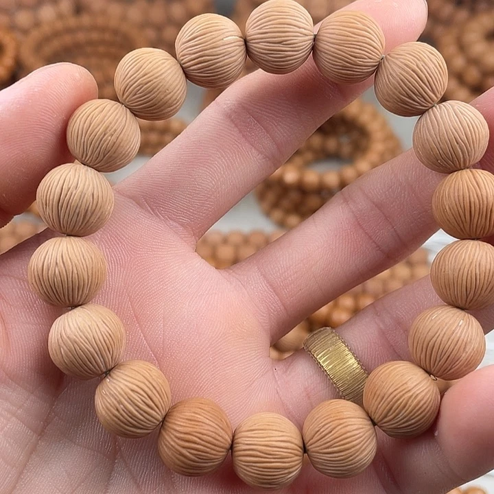 猴头核桃手串无暇泛油金丝