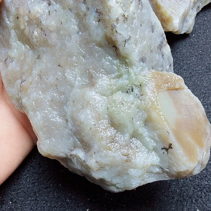 和田玉（糖玉）未镶嵌珠宝半成品