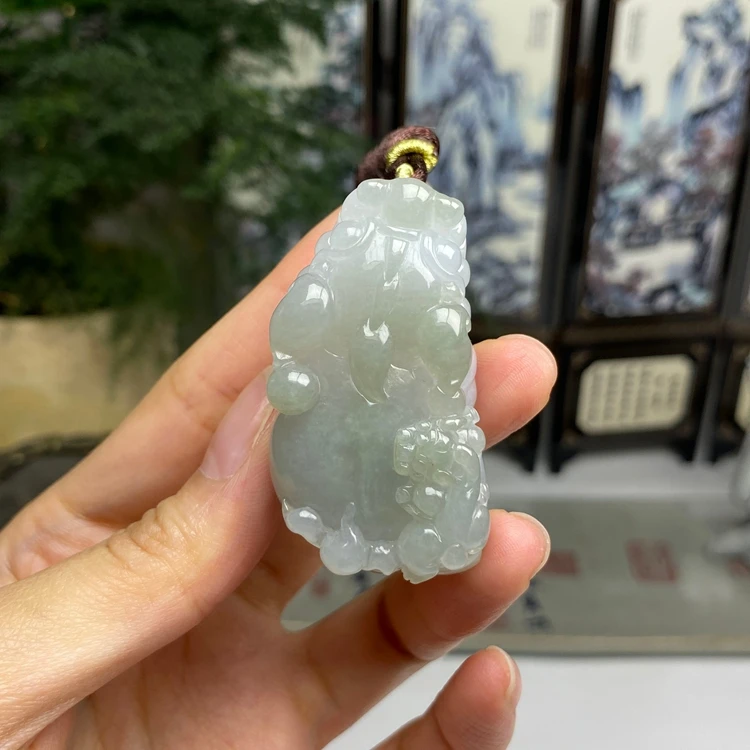糯冰起胶感复古貔貅挂件手把摆件 天然翡翠A货