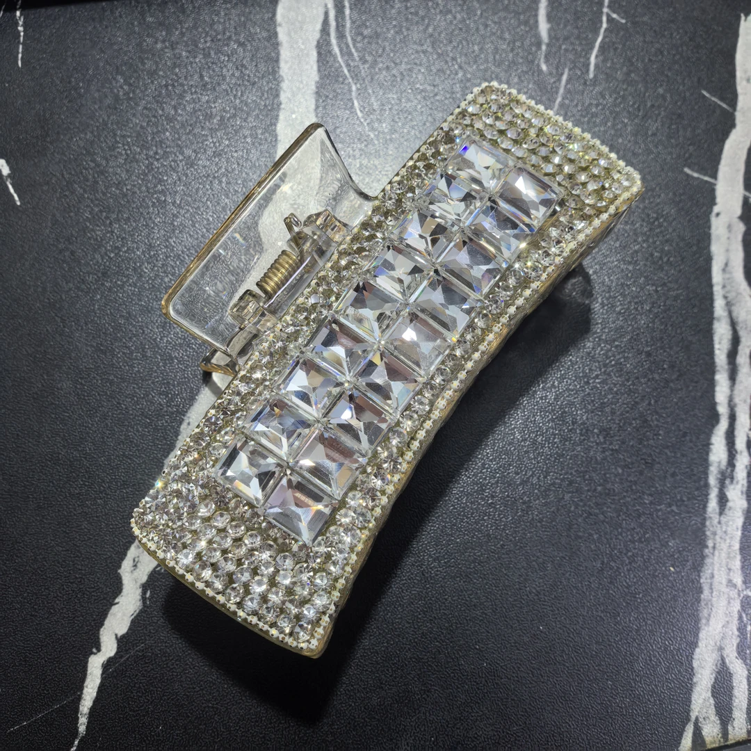 B161白色闪闪方型重工款抓夹