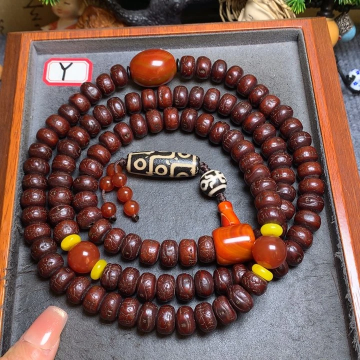 凤眼菩提吊坠菩提