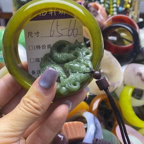 未镶嵌蛇纹石玉手镯