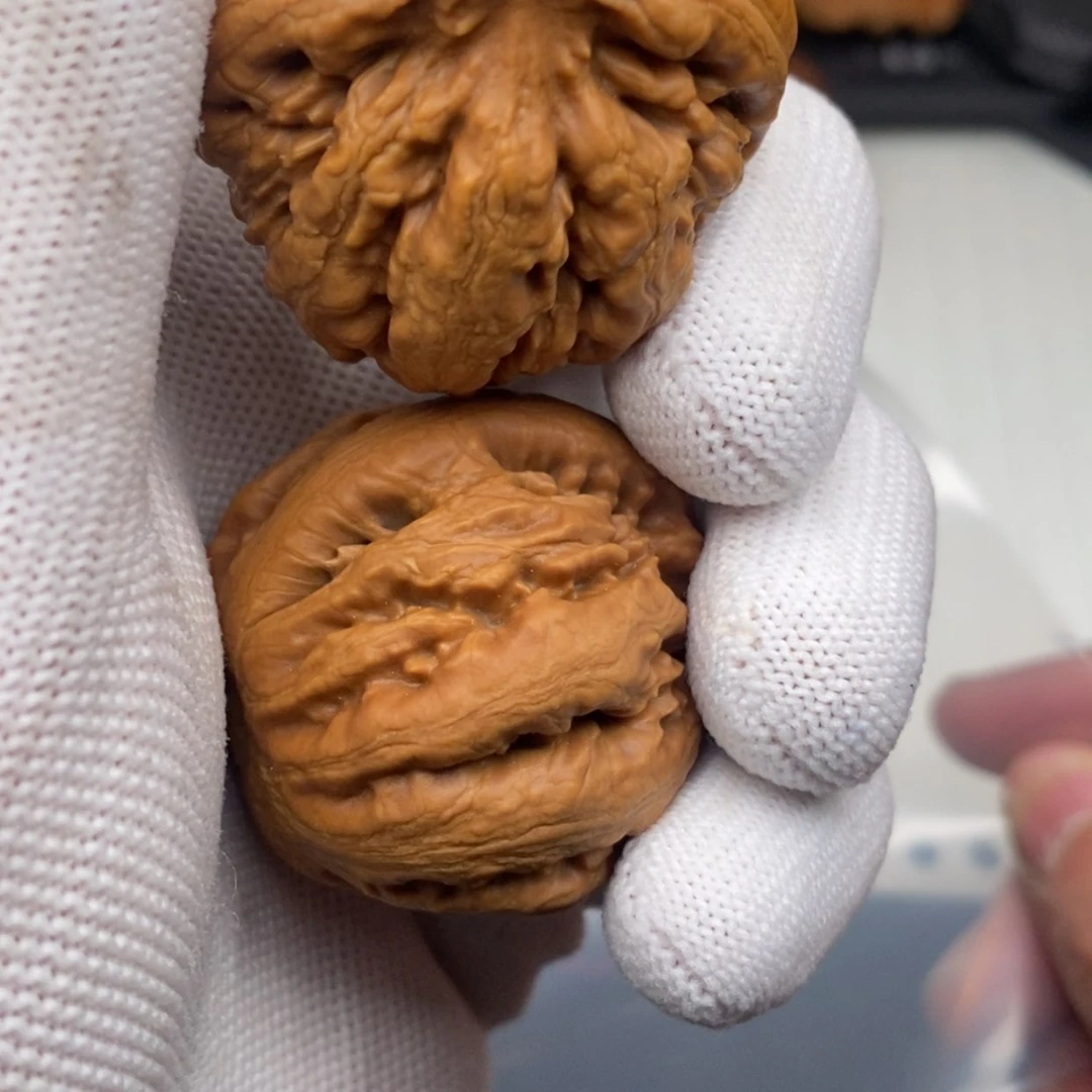 【闪购商品】文玩核桃吊坠霸王龙