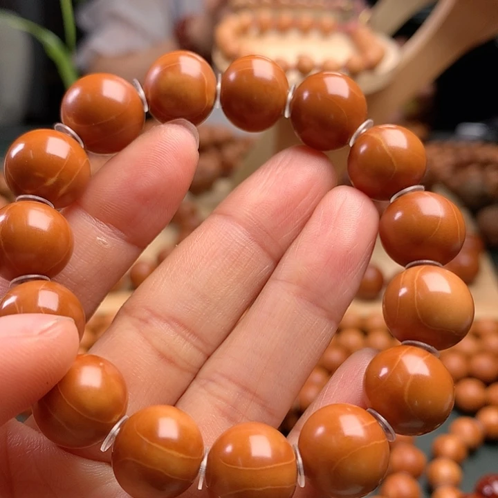 橄榄核手串1.4水晶核