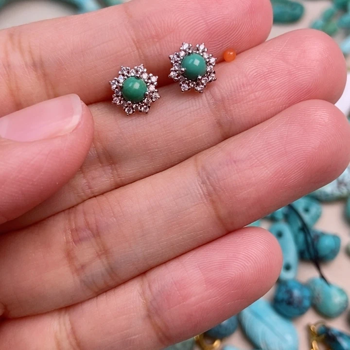 南红玛瑙未镶嵌珠宝奇石