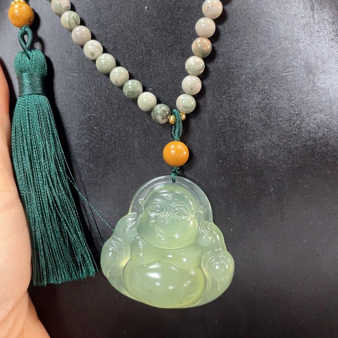 蛇纹石玉颈饰未镶嵌