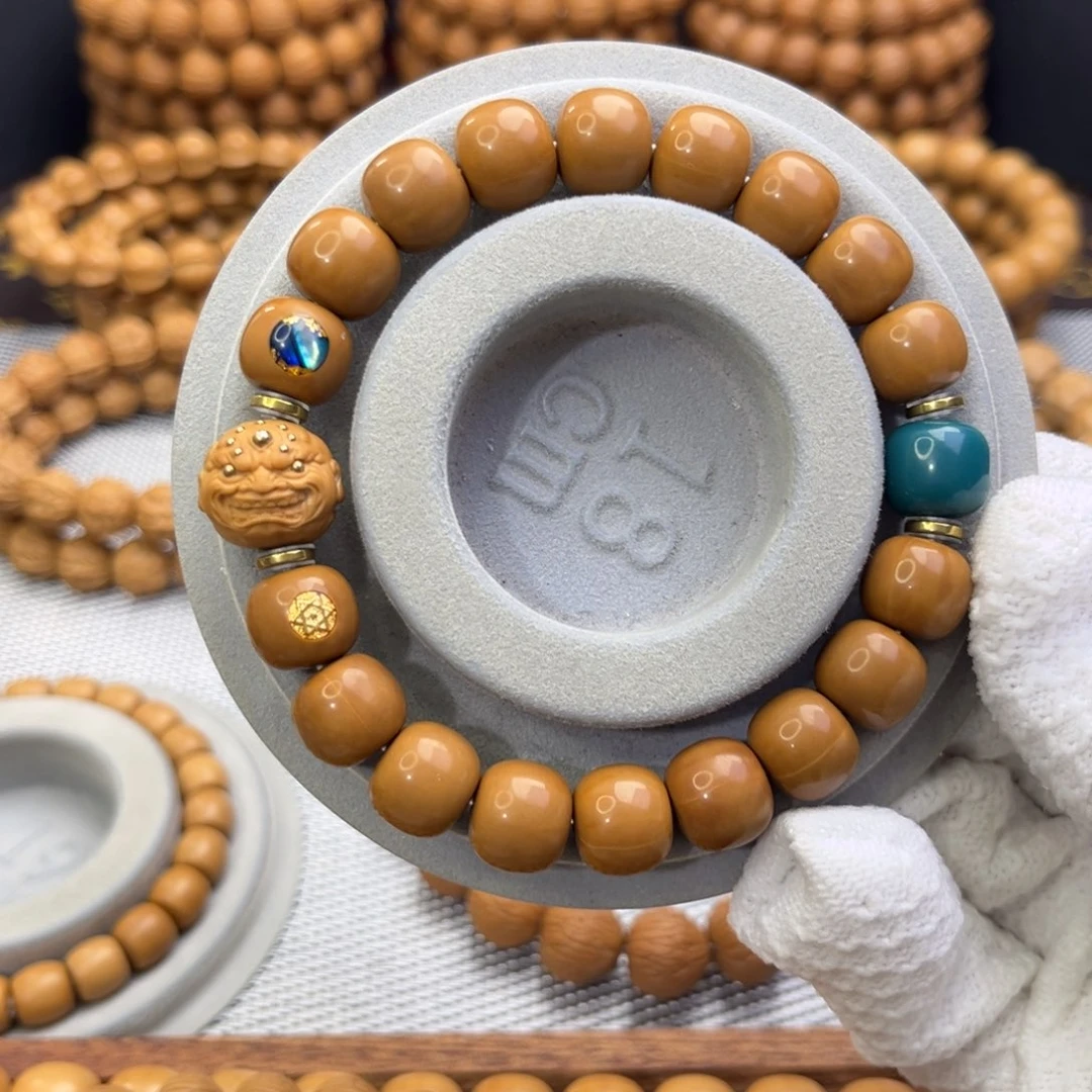 猴头核桃手串随***、满配老型