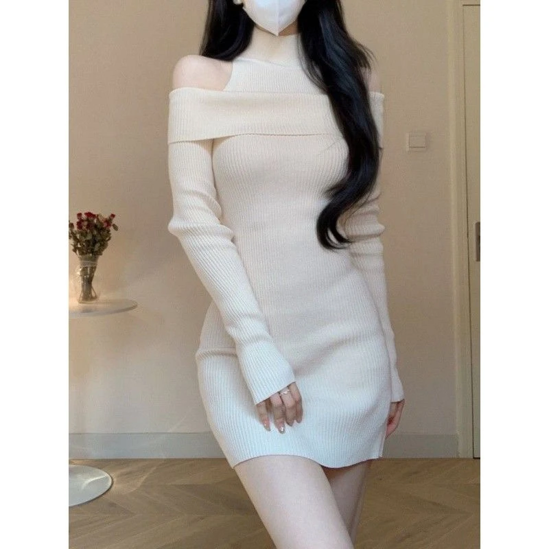 哥弟阿玛施正品新年战袍红色毛衣裙内搭针织连衣裙子女冬季设计感