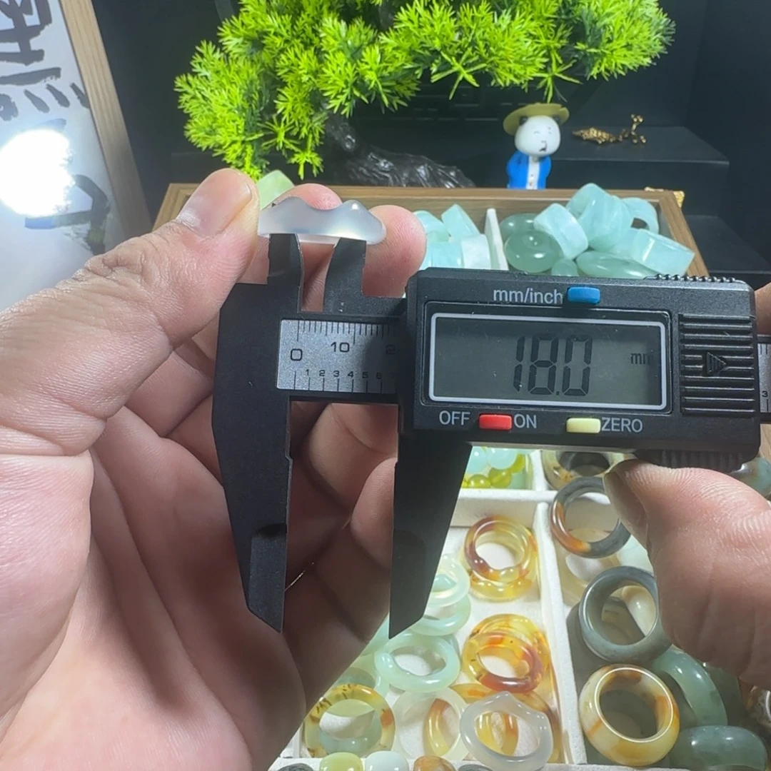 蛇纹石玉未镶嵌戒指8