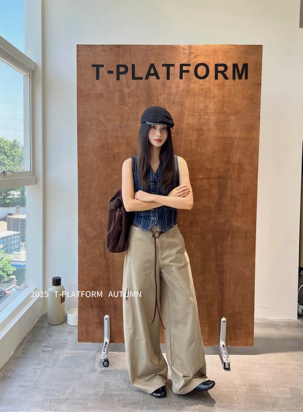 十三行T台T-PLATFORM93030秋季新工装裤高腰弯刀宽松休闲牛仔裤女