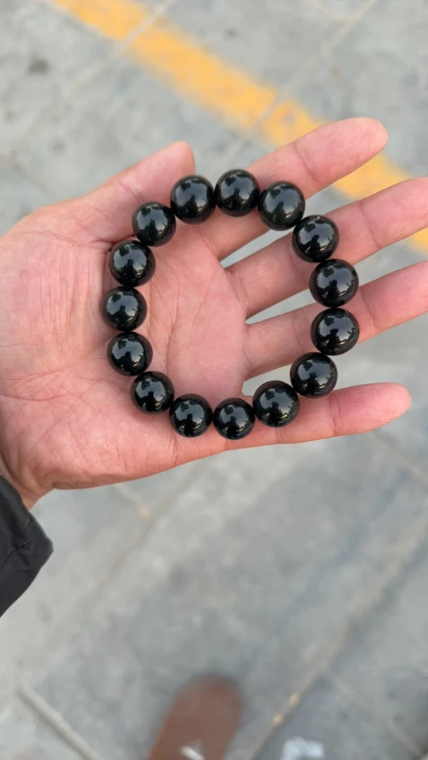 新疆和田玉踏青特细15手串