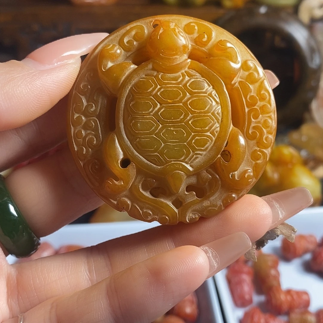 岫岩老玉（透闪石质玉）未镶嵌挂件