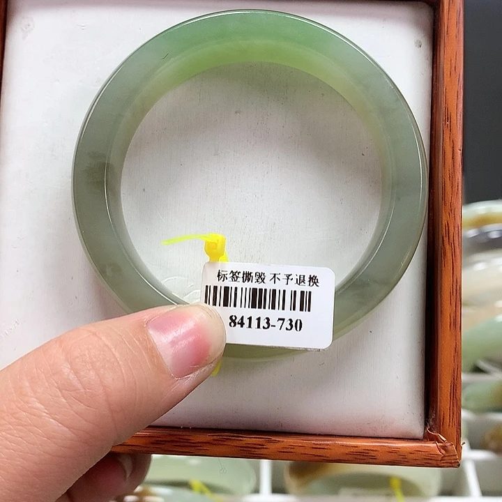 和田玉手镯未镶嵌53